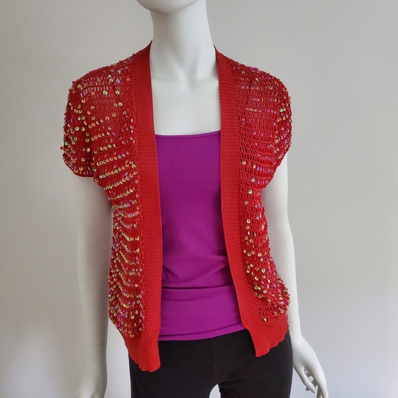 Top - Picture 9 of 9